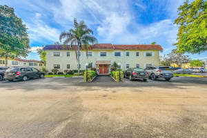 5681 Sw 2nd Court 117, Margate