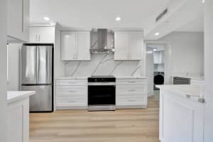 501 Seafarer Circle 204, Jupiter