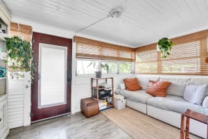 318 N K Street, Lake Worth Beach, FL 33460 Sold 08/06/25