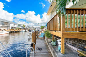 732 Rider Road, Boynton Beach, FL 33435 Sold 05/30/25