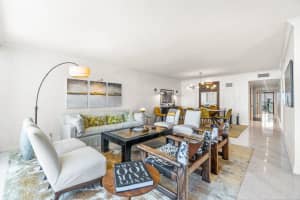 529 S Flagler Drive 14g, West Palm Beach, FL 33401 - MLS#R11077863