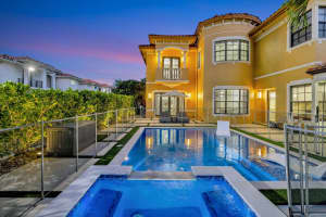 3533 Forest View Circle, Dania Beach, FL 33312 Sold 08/14/25