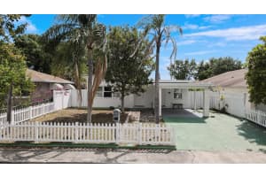 1314 S L Street, Lake Worth Beach, FL 33460 Sold 05/13/25
