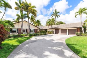 477 Glenbrook Drive, Atlantis, FL 33462 Sold 10/02/25