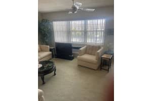79 Kent E, West Palm Beach, FL 33417 - MLS#R11077956