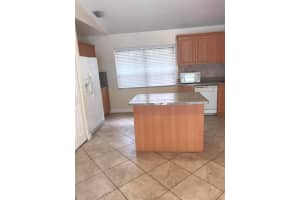 845 NW 98 Avenue, Plantation, FL 33324 - MLS#R11077971