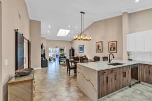 5674 Royal Lake Circle, Boynton Beach, FL 33437 Sold 08/28/25