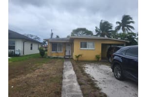 418 NW 8th Avenue, Boynton Beach, FL 33435 Sold 06/10/25