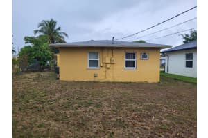418 NW 8th Avenue, Boynton Beach, FL 33435 Sold 06/10/25