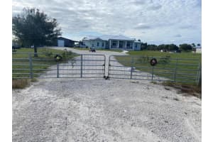 1071 S Header Canal Road, Fort Pierce