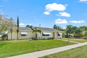 3556 Pinehurst Drive, Lake Worth, FL 33467 Sold 06/23/25