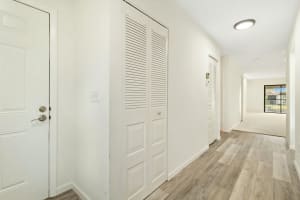 21863 Arriba Real 8d, Boca Raton, FL 33433 - MLS#R11078172