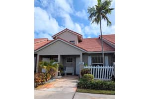 328 SE 23rd Avenue, Boynton Beach, FL 33435 Sold 05/06/25