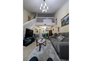 328 SE 23rd Avenue, Boynton Beach, FL 33435 Sold 05/06/25