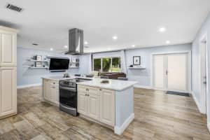 3907 Sherwood Boulevard, Delray Beach, FL 33445 Sold 07/15/25