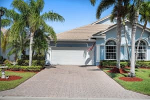 551 NW Red Pine Way, Jensen Beach, FL 34957 Sold 07/28/25
