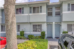 1907 Hibiscus Lane, Riviera Beach, FL 33404 Sold 08/14/25