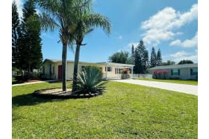 8102 9th Hole Drive, Port Saint Lucie, FL 34952 Sold 10/30/25