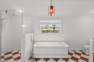 2239 Vero Beach Avenue, Vero Beach, FL 32960 Sold 06/04/25