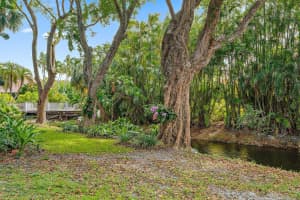 1605 S Us Highway 1 E104, Jupiter, FL 33477 - MLS#R11078248