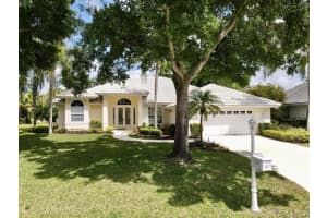 1305 SW Bent Pine Cove, Port Saint Lucie, FL 34986 - MLS#R11078307