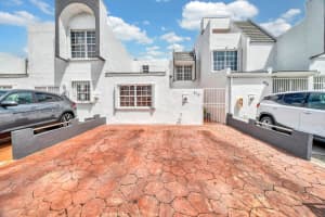 879 W 37th Terr #51 Street, Hialeah, FL 33012 Sold 05/14/25