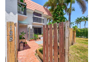 1251 S Federal Highway 1280, Boca Raton, FL 33432 Sold 08/29/25