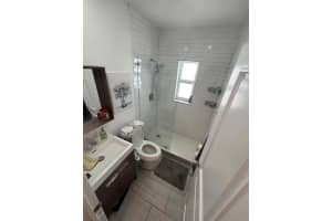 2811 SW 68th Avenue, Miami, FL 33155 - MLS#R11078359