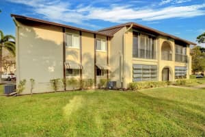 334 Pine Ridge Circle C-1, Greenacres, FL 33463 Sold 12/26/25