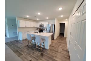 452 NW Riverside Drive, Port Saint Lucie, FL 34983 - MLS#R11078407