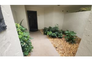 2025 Lavers Circle D107, Delray Beach, FL 33444 - MLS#R11078416