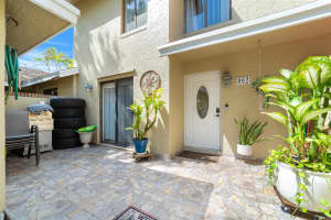 902 Maplewood Drive, Greenacres, FL 33415 Sold 10/24/25