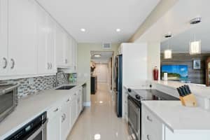 800 Jeffery Street, Boca Raton, FL 33487 - MLS#R11078478