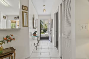 900 10th Court, Vero Beach, FL 32960 Sold 05/06/25