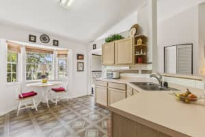 900 10th Court, Vero Beach, FL 32960 Sold 05/06/25