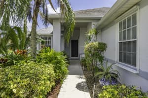 17 Heather Trace Drive, Boynton Beach, FL 33436 Sold 06/20/25