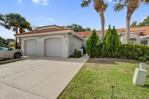 8040 Summer Shores Drive, Delray Beach, FL 33446 Sold 06/16/25