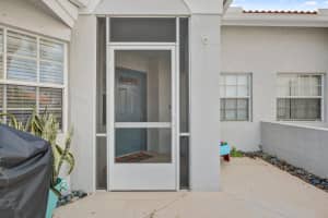 8040 Summer Shores Drive, Delray Beach, FL 33446 Sold 06/16/25
