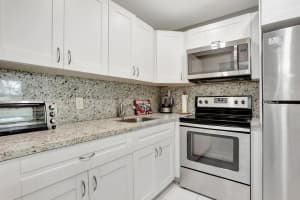 3028 Berkshire B, Deerfield Beach, FL 33442 - MLS#R11078600