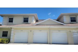 4125 Gator Trace Road, Fort Pierce, FL 34982 - MLS#R11078626