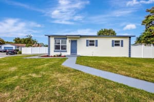 1335 Lee Street, Delray Beach