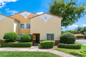 111 Yacht Club Way 101, Hypoluxo, FL 33462 Sold 06/12/25