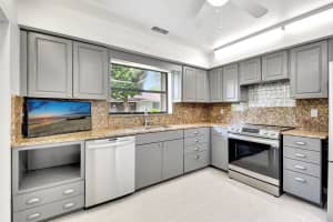 9805 Walnut Tree A Way A, Boynton Beach, FL 33436 Sold 06/23/25