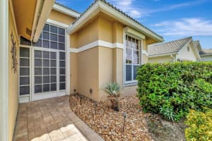 5090 SE Devenwood Way, Stuart, FL 34997 Sold 05/19/25