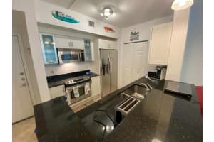 700 E Boynton Beach Boulevard 203, Boynton Beach, FL 33435 - MLS#R11078746