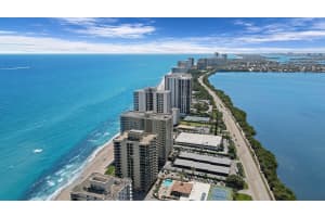 5420 N Ocean Drive 1705, Singer Island, FL 33404 - MLS#R11078753