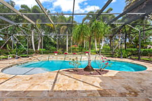 8627 Tierra Lago Cove, Lake Worth, FL 33467 Sold 05/09/25