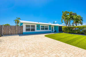 113 N Las Olas Drive, Jensen Beach, FL 34957 Sold 08/22/25