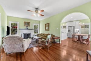 924 Almeria Road, West Palm Beach, FL 33405 - MLS#R11078937