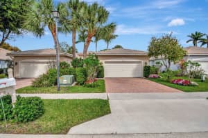 10736 Royal Caribbean Circle, Boynton Beach
